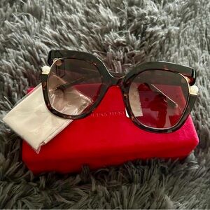 CAROLINA HERRERA PEARL SUNGLASSES
